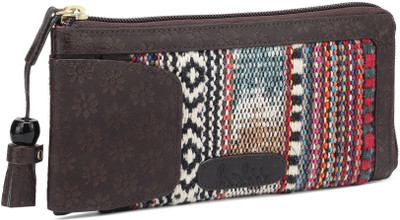 

Holii Women Casual Multicolor Genuine Leather Wallet(12 Card Slots), Brown