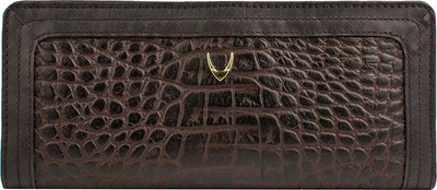 

Hidesign Casual Brown Clutch