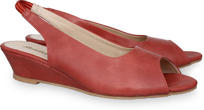 bata belly shoes