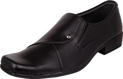 

Camro Camro Black Shoes Party Wear For Men Slip On For Men(Black