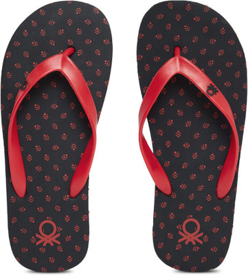 

United Colors of Benetton Flip Flops, Black