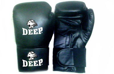 

Deep PSBG05 Boxing Gloves (Free Size, Black)