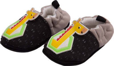 

Kidofash BOOTIES-GIRAFE-606 Booties(Toe to Heel Length - 13 cm Black)