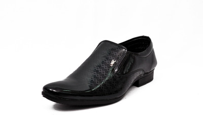 

Niti Fashion Niti113_black Slip On For Men(Black