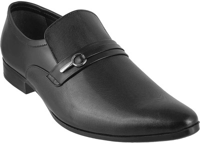 

Mochi Awesome Slip On For Men(Black, 11;black