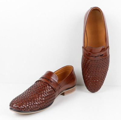 

GB Straight Belt Premium Leather Brown Men's Formal Shoe Casuals For Men(Brown