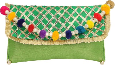 

Be You Party Green Clutch