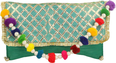 

Inner Beats Casual, Party Green Clutch