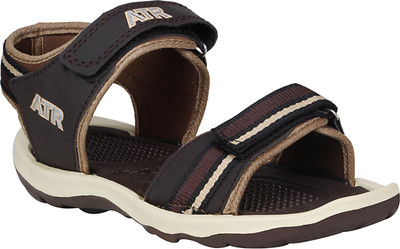 

Claptrap Men Brown Sandals