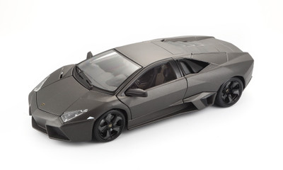 

Bburago 1:18 Lamborghini Reventon(Met. Grey)