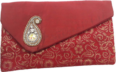 

HimalayaHandicraft Casual Red Clutch