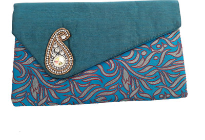 

HimalayaHandicraft Casual Blue Clutch