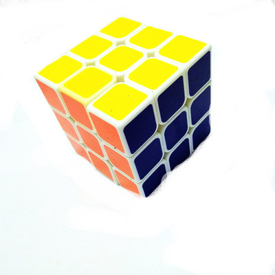 

D ETERNAL Rubix magic cube 3x3x3 white stickerless rubik's puzzle cube brainstorming game toy(1 Pieces)