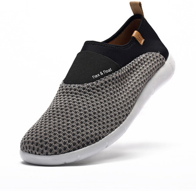 

UIN Walking Shoes For Men(Black