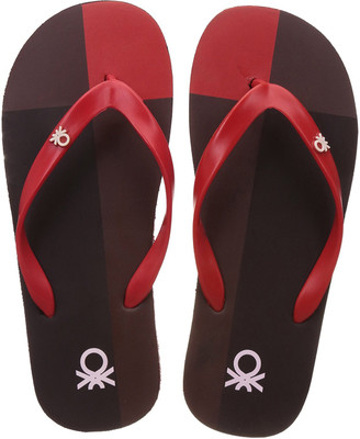 

United Colors of Benetton Flip Flops, Brown