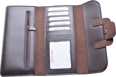 

Knott Women Green Artificial Leather Wallet(16 Card Slots)