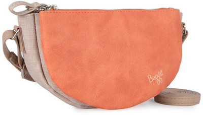 

Baggit Women Beige PU Sling Bag