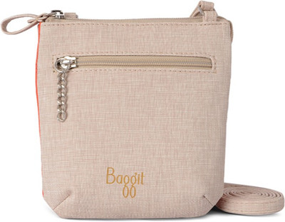 

Baggit Women White PU Sling Bag