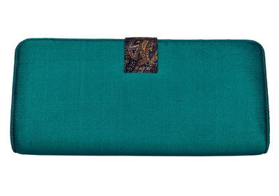 

TISKA Green Clutch