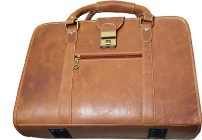 

HYATT 15.6 inch Laptop Messenger Bag(Tan)