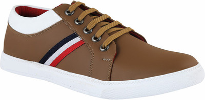 

SAM-ERA SAm Grey pecock Casuals For Men(Brown