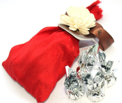 

Zoroy Luxury Chocolate Silken d' Indian Fudges(120 g)