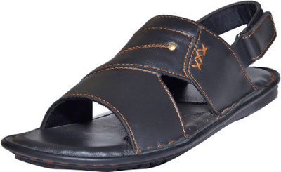 gupta Men Black Casual
