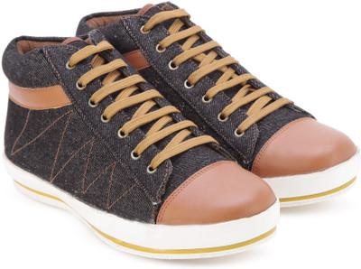 

Vulcan Knight Mid Ankle Sneakers For Men(Multicolor, Black.tan