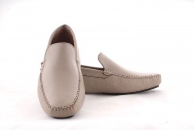 

Aarmish Smart Shoe, White