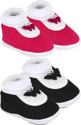 

Neska Moda 0 To 12 Month Set Of 2 Baby Booties(Toe to Heel Length - 12 cm Black)
