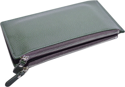 

Knott Women Green Artificial Leather Wallet(17 Card Slots), Light green