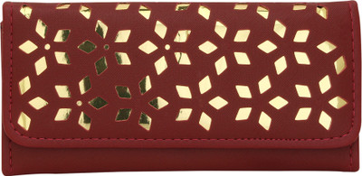 

HOT THREADS Casual Maroon Clutch