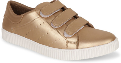 

NE Shoes R.28Gold Casuals For Men(Gold
