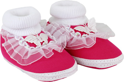 

Neska Moda Butterfly 6 To 18 Month Baby Booties(Toe to Heel Length - 12 cm Pink)