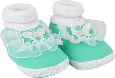 

Neska Moda Butterfly 0 To 12 Month Baby Frill Booties(Toe to Heel Length - 11 cm Green)