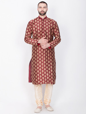 Sanwara Men Kurta and Churidar Set