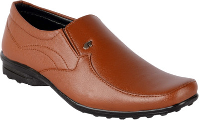 

BENOTA Slip On For Men(Tan