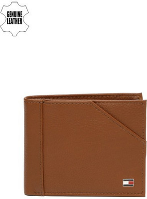 

Tommy Hilfiger Men Casual Brown Genuine Leather Wallet(4 Card Slots), Tan