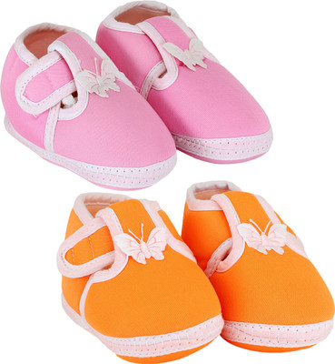 

Neska Moda 0 To 12 Month Set Of 2 Baby Booties(Toe to Heel Length - 12 cm Orange)