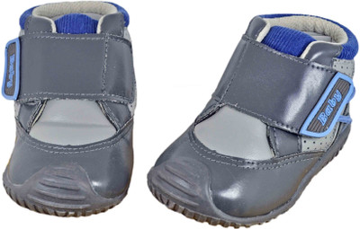 

Revolt India Boys & Girls Velcro Casual Boots(Grey