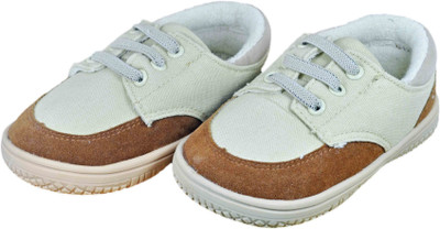 

Revolt India Boys & Girls Slip on Casual Boots(Brown, Brown;cream
