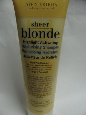 

John Frieda Sheer Blonde Highlight Activating Moisturising ShampooHoney To Caramel(245.47 ml)