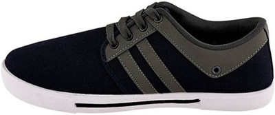 

Hotmess Canvas Shoes For Men(Black, Multicolor