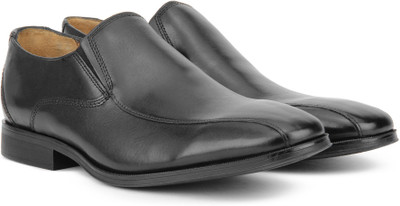 

Clarks Gilman Slip Slip On For Men(Black, Black leather