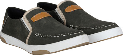 

Kraasa Ace Casuals For Men(Multicolor, Green