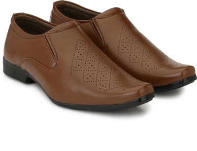 

AARGENT Slip On For Men(Brown