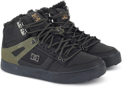

DC SPARTAN HI WNT Boots For Men(Black, Bve