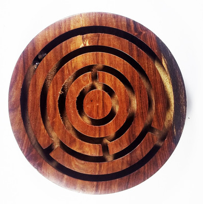 

theperfectbazaar.com Wooden Labyrinth/Maze Game/Round Game Board Game Round 6" Board Game