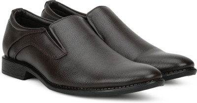 

Bata TOMMEN Slip On For Men(Brown