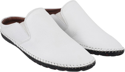 

Mochi Awesome Casuals For Men(White